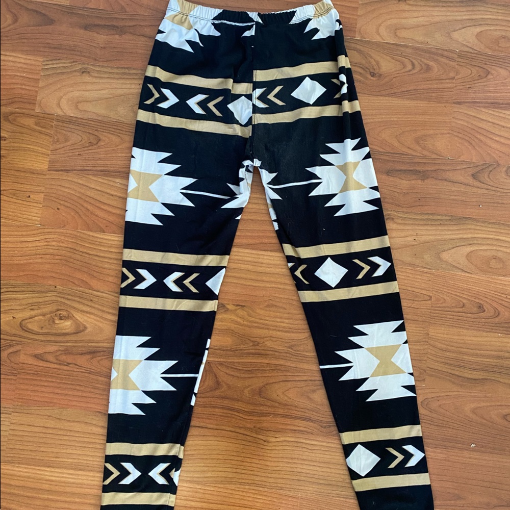 Aztec Leggings - Picture 5 of 5